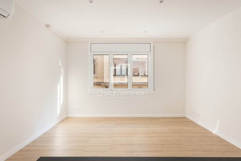 4 bedrooms apartment for sale in Barcelona, Catalonia, Spain № 3985 - photo 6