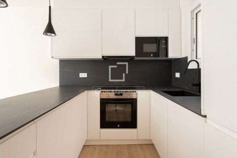 4 bedrooms apartment for sale in Barcelona, Catalonia, Spain № 3985 - photo 10