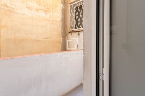 4 bedrooms apartment for sale in Barcelona, Catalonia, Spain № 3985 - photo 14