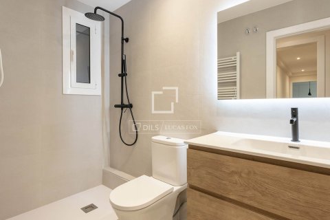4 bedrooms apartment for sale in Barcelona, Catalonia, Spain № 3985 - photo 24