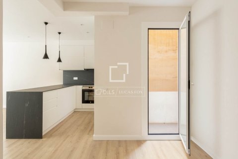 4 bedrooms apartment for sale in Barcelona, Catalonia, Spain № 3985 - photo 13