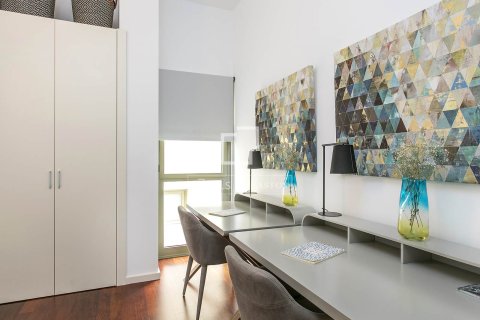 Apartamento de 3 dormitorios en venta en Barcelona, Cataluña, Spain № 3989 - foto 18