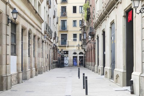 Apartamento de 3 dormitorios en venta en Barcelona, Cataluña, Spain № 3989 - foto 30