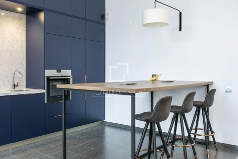 Apartamento de 3 dormitorios en venta en Barcelona, Cataluña, Spain № 3989 - foto 10