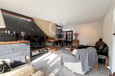 Villa de 4 dormitorios en venta en Empuriabrava, Gerona, Cataluña, Spain № 5790 - foto 6