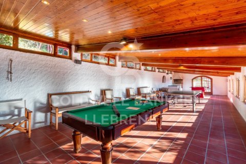 Сasa de 6 dormitorios en venta en Barcelona, Cataluña, Spain № 5784 - foto 27