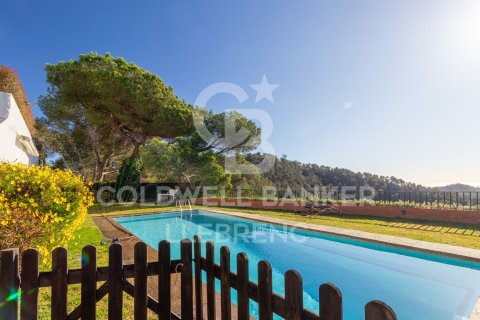 Сasa de 6 dormitorios en venta en Barcelona, Cataluña, Spain № 5784 - foto 20