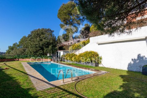 Сasa de 6 dormitorios en venta en Barcelona, Cataluña, Spain № 5784 - foto 22