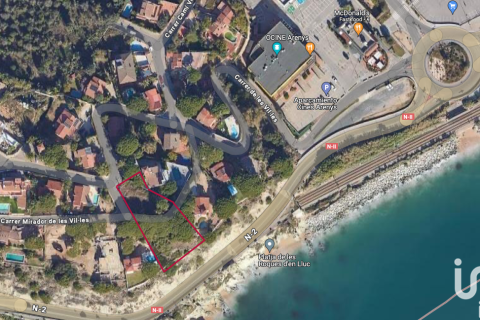 Parcela de 1674 m² en venta en Arenys de Mar, Barcelona, Cataluña, Spain № 4930 - foto 14