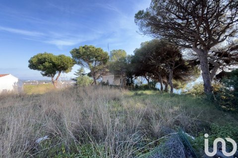 Parcela de 1674 m² en venta en Arenys de Mar, Barcelona, Cataluña, Spain № 4930 - foto 10