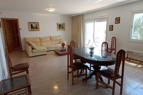 Купить дом в Эспаррегуэра, Испания с 5 спален, 702м², № 4886 - фото 3
