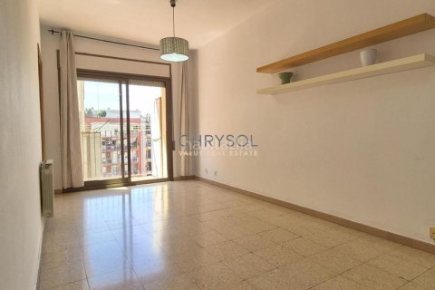 Apartamento de 3 dormitorios en venta en Eixample, Barcelona, Cataluña, Spain № 2519