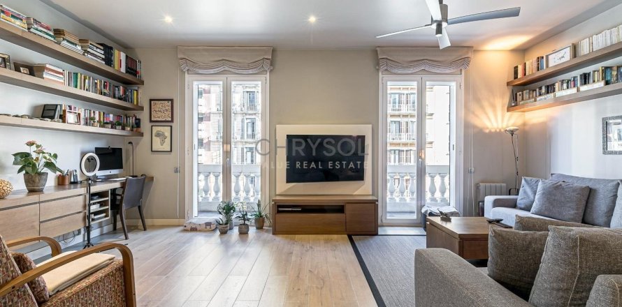 3 bedrooms apartment for sale in Eixample, Barcelona, Catalonia, Spain № 2515