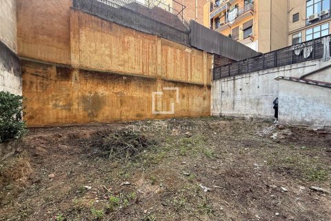 Apartamento de 3 dormitorios en venta en Barcelona, Cataluña, Spain № 8521 - foto 13