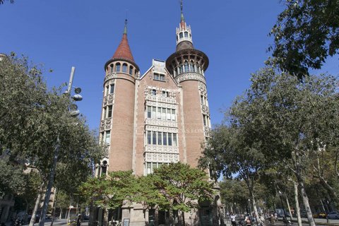Apartamento de 3 dormitorios en venta en Barcelona, Cataluña, Spain № 8521 - foto 25