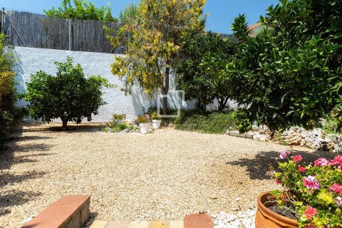 Villa de 5 dormitorios en venta en El Masnou, Barcelona, Cataluña, Spain № 8525 - foto 9