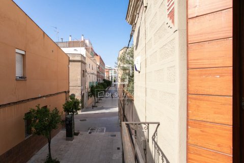 Купить квартиру в Барселона, Испания с 2 спальни, 69м², № 8522 - фото 17