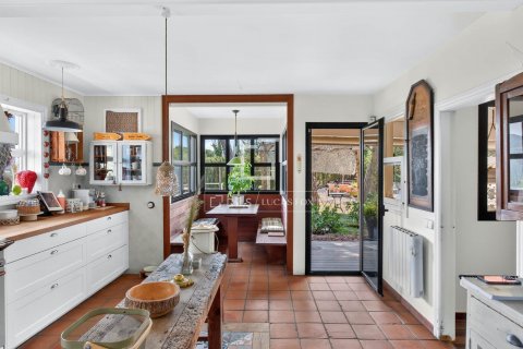 Купить финку в Вальроманес, Испания с 3 спальни, 237м², № 8527 - фото 11
