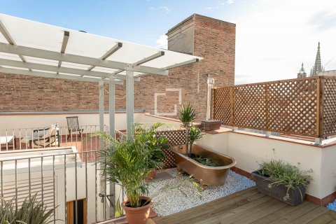 Apartamento de 2 dormitorios en venta en Barcelona, Cataluña, Spain № 8523 - foto 29