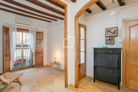 Apartamento de 2 dormitorios en venta en Barcelona, Cataluña, Spain № 8523 - foto 4