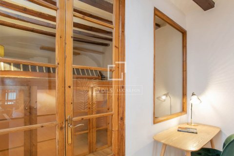 Apartamento de 2 dormitorios en venta en Barcelona, Cataluña, Spain № 8523 - foto 8