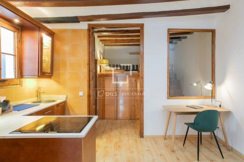 Apartamento de 2 dormitorios en venta en Barcelona, Cataluña, Spain № 8523 - foto 21