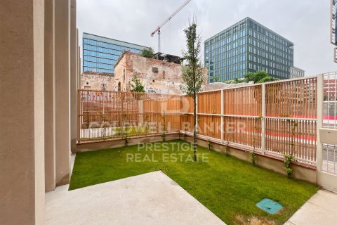 Dúplex de 2 dormitorios en venta en Barcelona, Cataluña, Spain № 5813 - foto 17