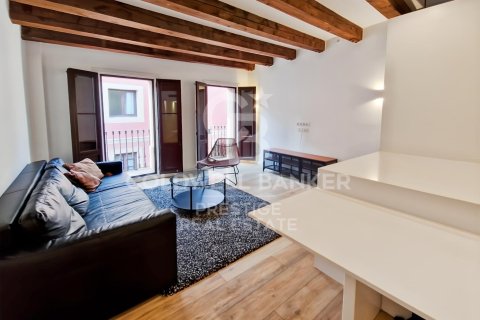 Ático de 2 dormitorios en venta en Barcelona, Cataluña, Spain № 5815 - foto 9