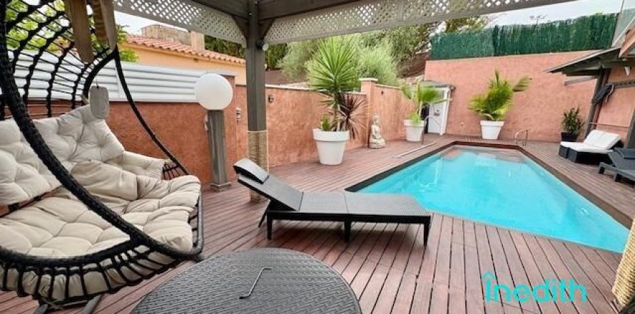 3 bedrooms house for sale in Cunit, Tarragona, Catalonia, Spain № 1928