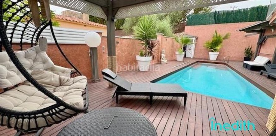3 bedrooms house for sale in Cunit, Tarragona, Catalonia, Spain № 1929
