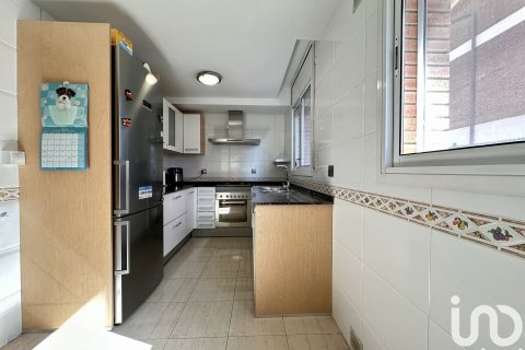 Купить дом в Сан-Андреу-де-Льяванерес, Испания с 4 спальни, 372м², № 4939 - фото 9