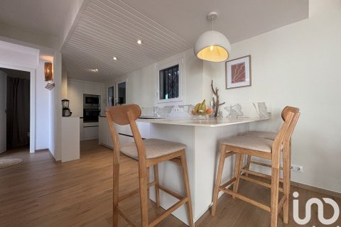 Сasa de 3 dormitorios en venta en Empuriabrava, Gerona, Cataluña, Spain № 4944 - foto 11