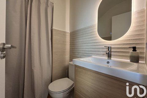 Сasa de 3 dormitorios en venta en Empuriabrava, Gerona, Cataluña, Spain № 4944 - foto 13