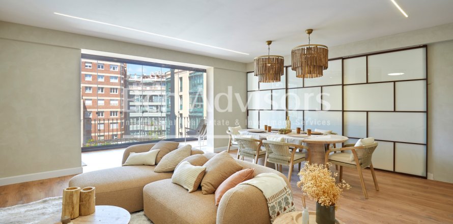 4 bedrooms apartment for sale in Eixample, Barcelona, Catalonia, Spain № 2908
