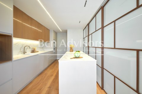 4 bedrooms apartment for sale in Eixample, Barcelona, Catalonia, Spain № 2908 - photo 17