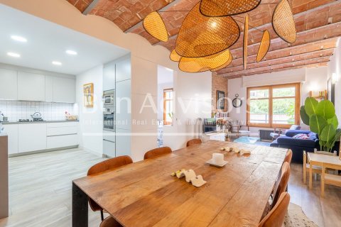 Apartamento de 2 dormitorios en venta en Eixample, Barcelona, Cataluña, Spain № 2909