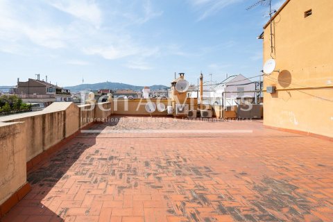 Apartamento de 2 dormitorios en venta en Eixample, Barcelona, Cataluña, Spain № 2909 - foto 25