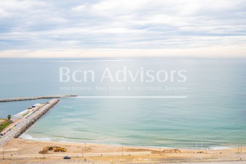 Apartamento de 3 dormitorios en venta en Sitges, Barcelona, Cataluña, Spain № 2910 - foto 25