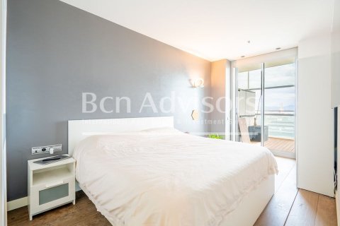 Apartamento de 3 dormitorios en venta en Sitges, Barcelona, Cataluña, Spain № 2910 - foto 22