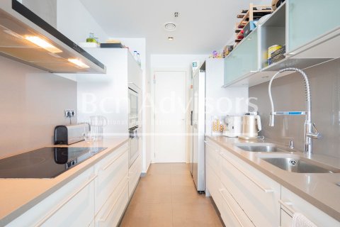 Apartamento de 3 dormitorios en venta en Sitges, Barcelona, Cataluña, Spain № 2910 - foto 16