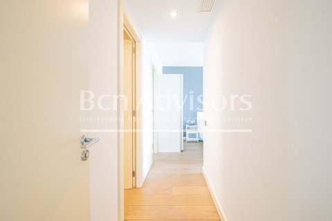 Apartamento de 3 dormitorios en venta en Sitges, Barcelona, Cataluña, Spain № 2910 - foto 21