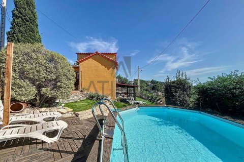 Сasa de 3 dormitorios en venta en Olivella, Barcelona, Cataluña, Spain № 2367