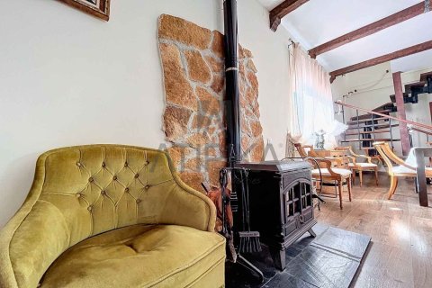 Сasa de 3 dormitorios en venta en Olivella, Barcelona, Cataluña, Spain № 2367 - foto 8