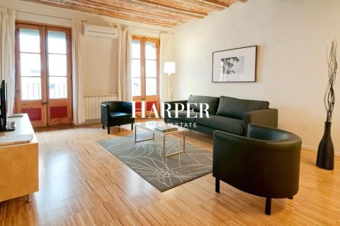 Apartamento de 2 dormitorios en venta en Ciudad Vieja, Barcelona, Cataluña, Spain № 2370