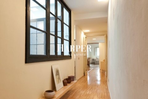 Apartamento de 2 dormitorios en venta en Ciudad Vieja, Barcelona, Cataluña, Spain № 2370 - foto 7
