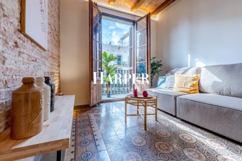 Apartamento de 3 dormitorios en venta en Eixample, Barcelona, Cataluña, Spain № 2369 - foto 10
