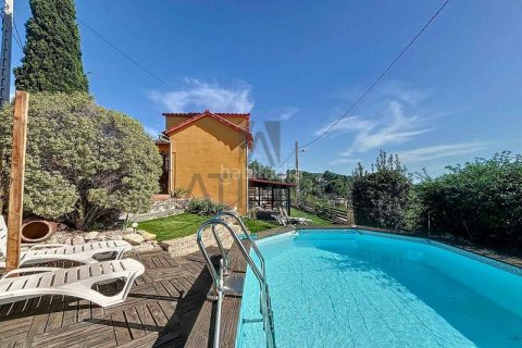 Сasa de 3 dormitorios en venta en Olivella, Barcelona, Cataluña, Spain № 2366