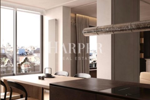 Apartamento de 4 dormitorios en venta en Barcelona, Cataluña, Spain № 2368 - foto 13