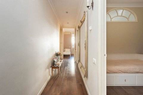 2 bedrooms apartment for sale in Barcelona, Catalonia, Spain № 5244 - photo 19