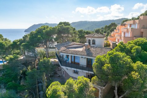 Сasa de 4 dormitorios en venta en Tamariu, Gerona, Cataluña, Spain № 5242 - foto 4
